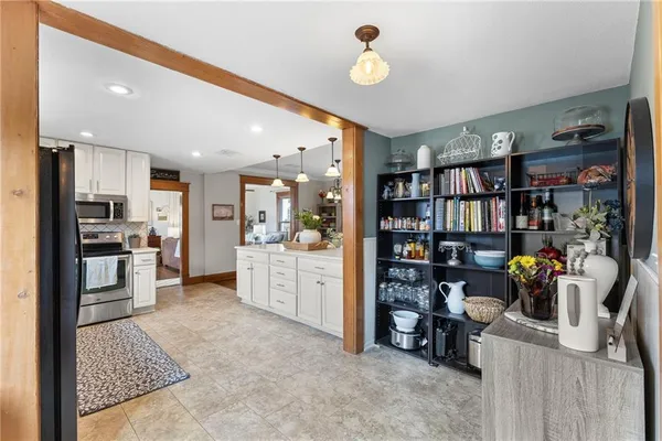 $415,000 | 501 East Shawnee Street, Paola, KS 66071