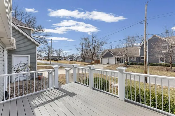 $415,000 | 501 East Shawnee Street, Paola, KS 66071