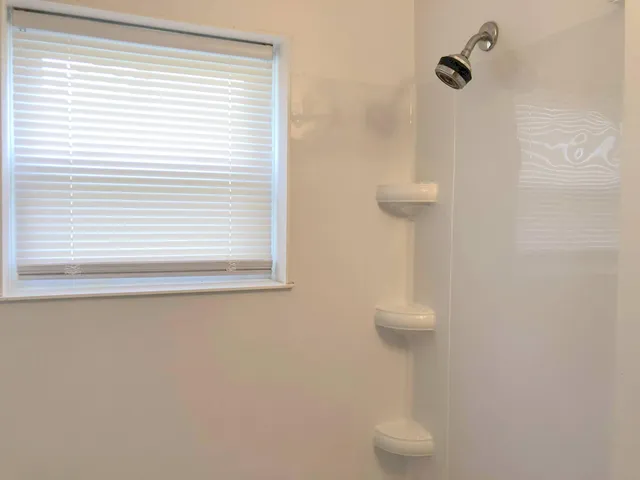 $849 | 1220 Dale Avenue Southeast, Unit A LOWER, Roanoke, VA 24013