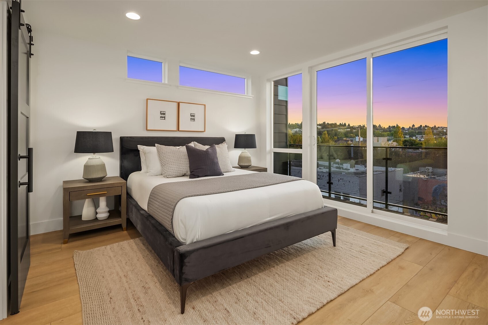 3606 Francis Avenue North Seattle, WA 98103 - Photo 10 of 35