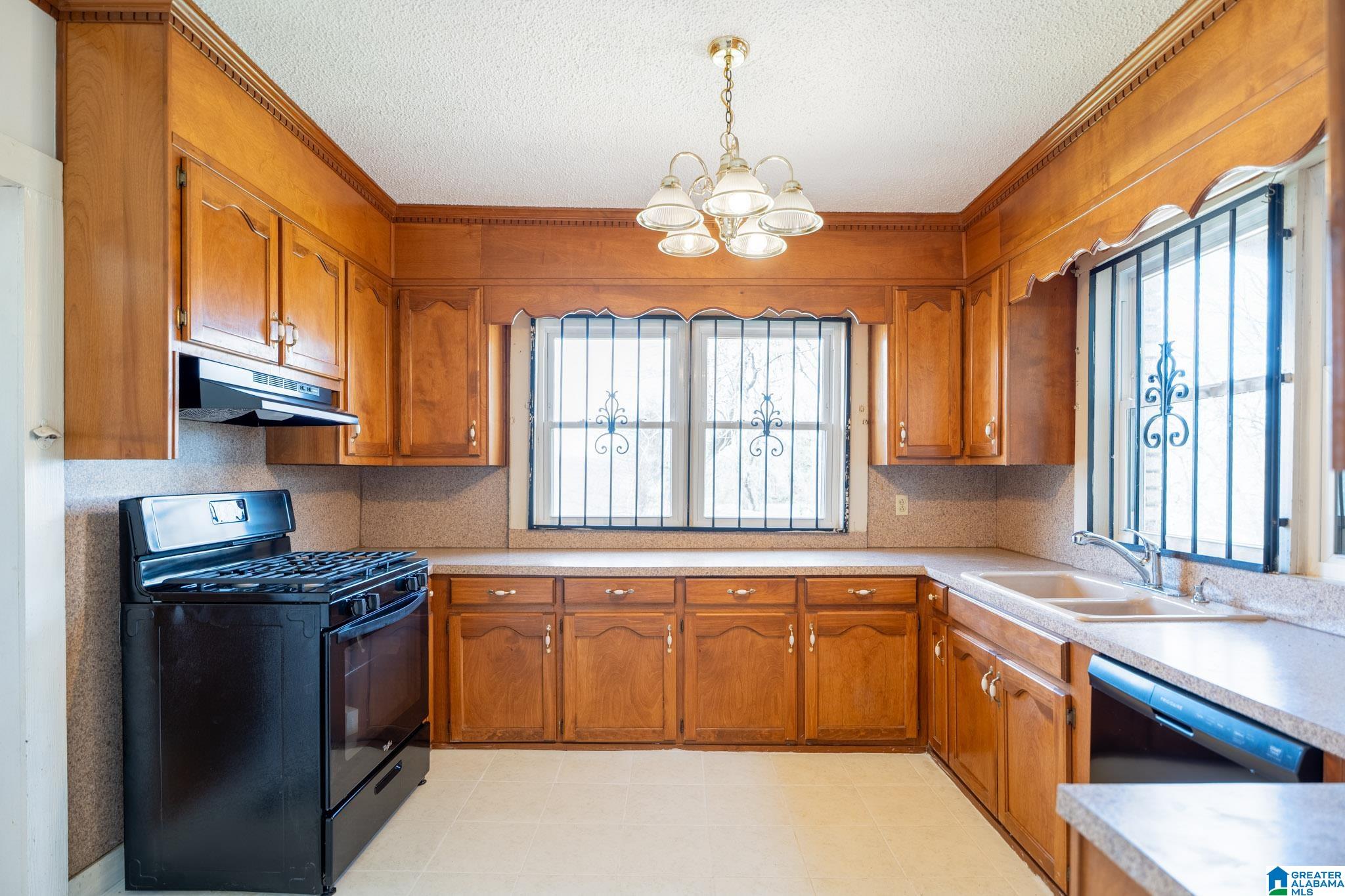 1505 24th Street Southwest Birmingham, AL 35211 - Photo 11 of 22