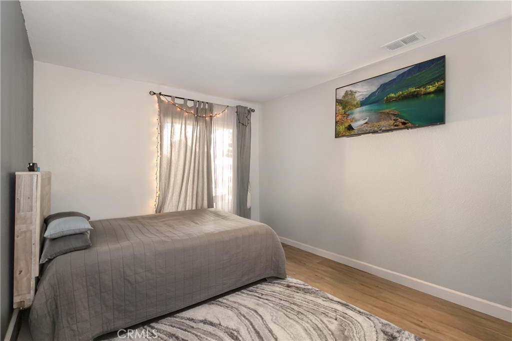 13056 Aztec Street Sylmar, CA 91342 - Photo 11 of 14