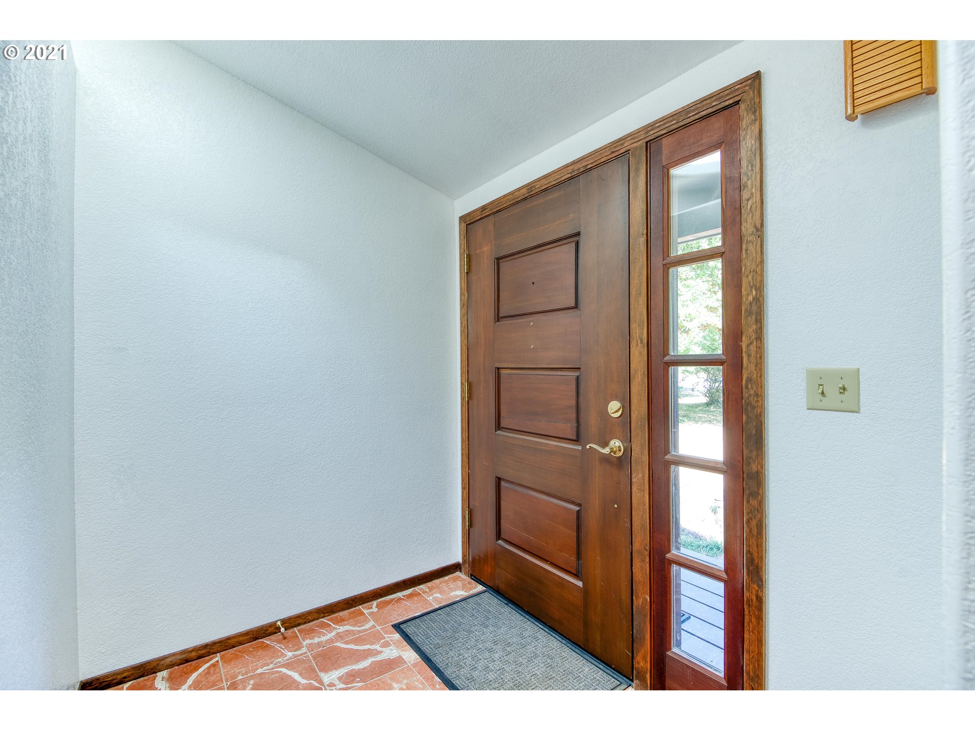 42516 Port Orford Loop Road Port Orford, OR 97465 - Photo 5 of 32 Gallery Image 5