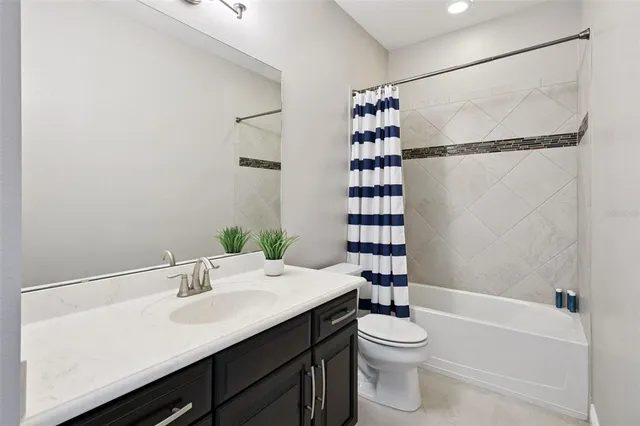 $2,250,000 | 16038 Johns Lake Overlook Drive, Winter Garden, FL 34787