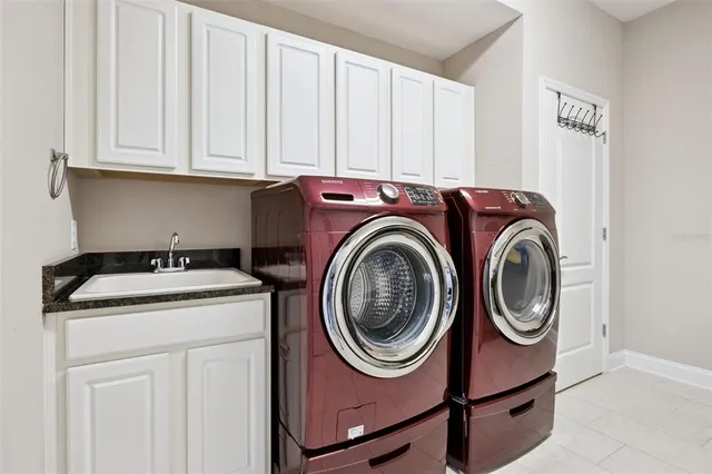 $2,250,000 | 16038 Johns Lake Overlook Drive, Winter Garden, FL 34787