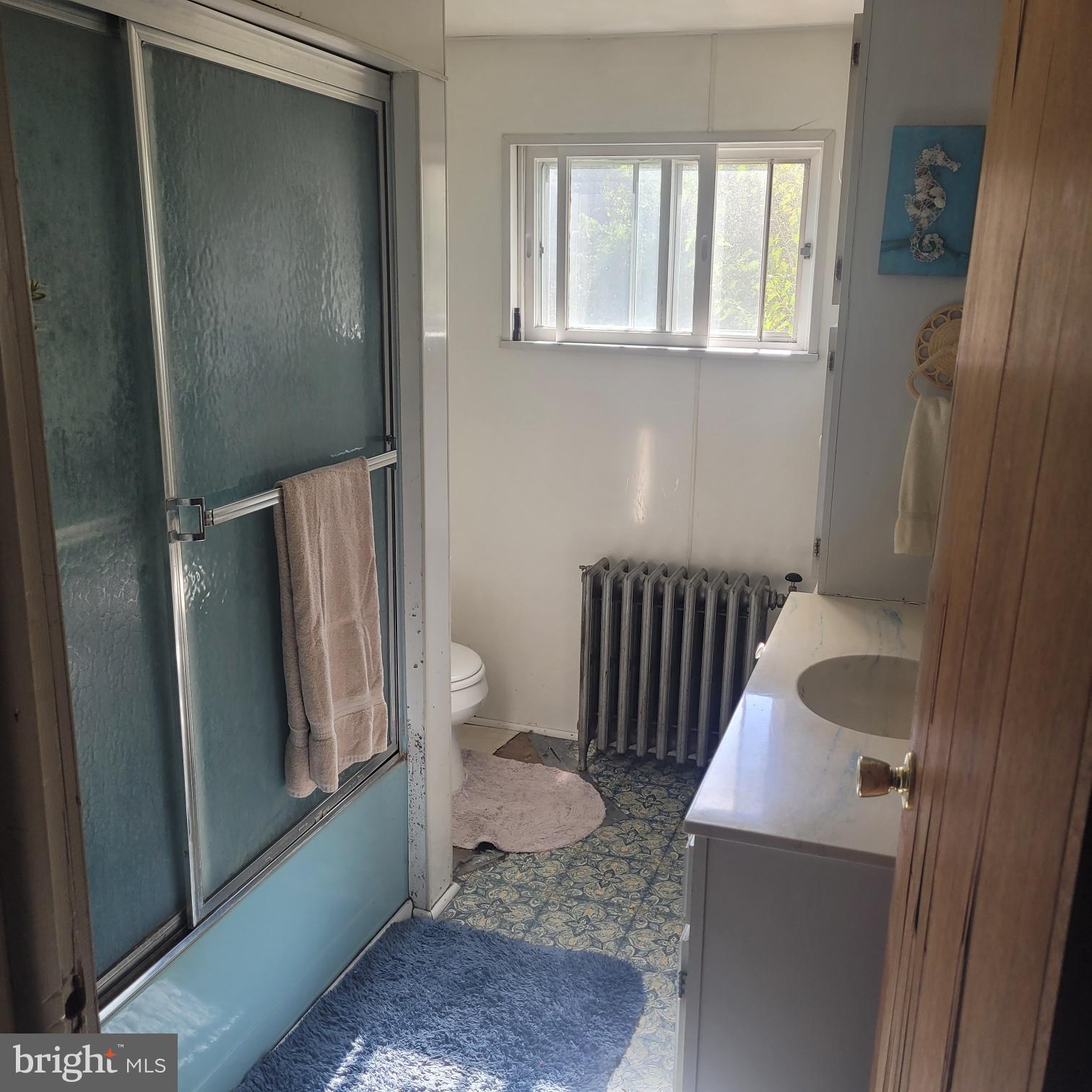 618 Minor Street Emmaus, PA 18049 - Photo 18 of 26 Second floor bathroom