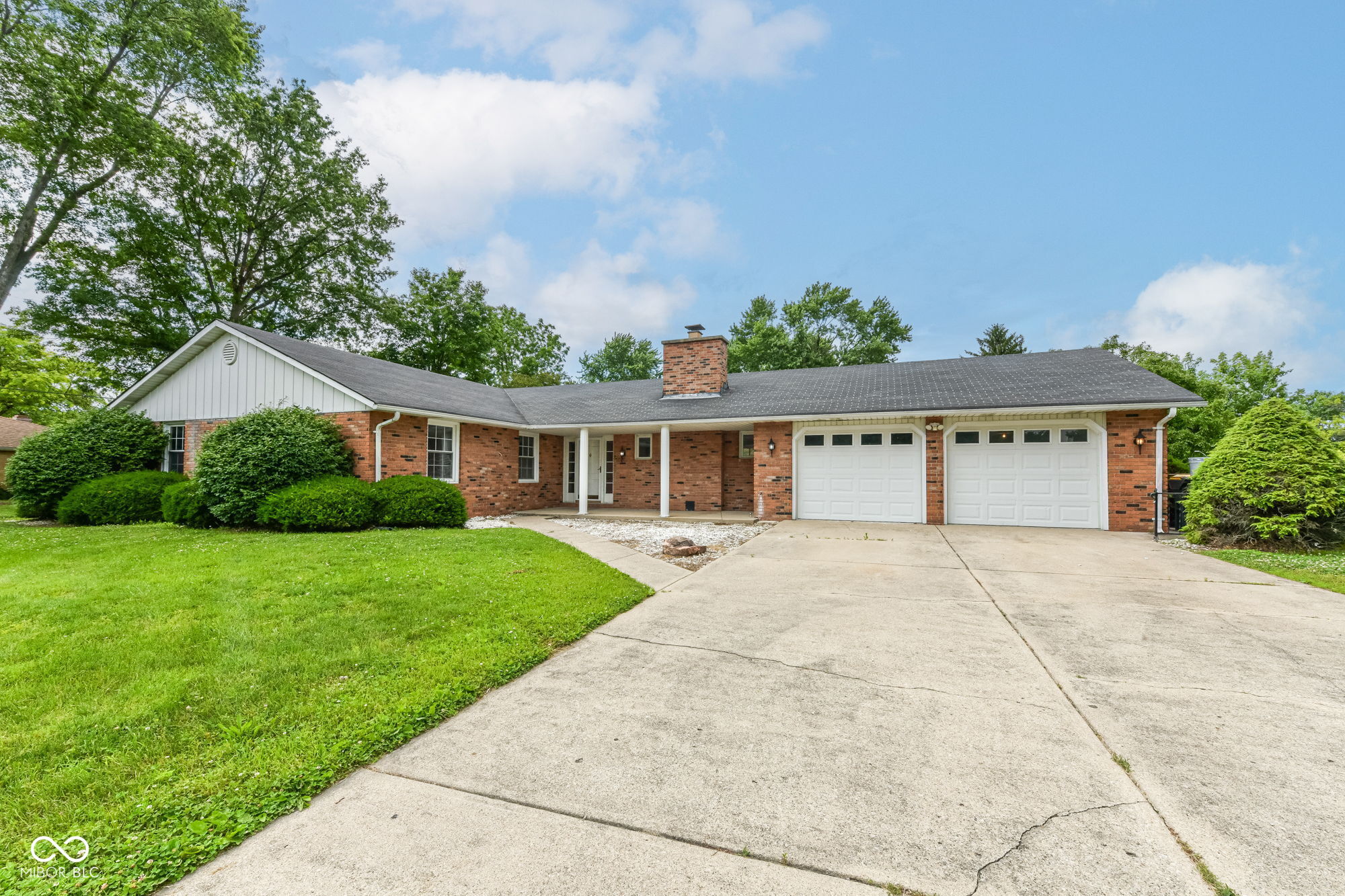 2526 Albert Street Anderson, IN 46012 - Photo 1 of 30