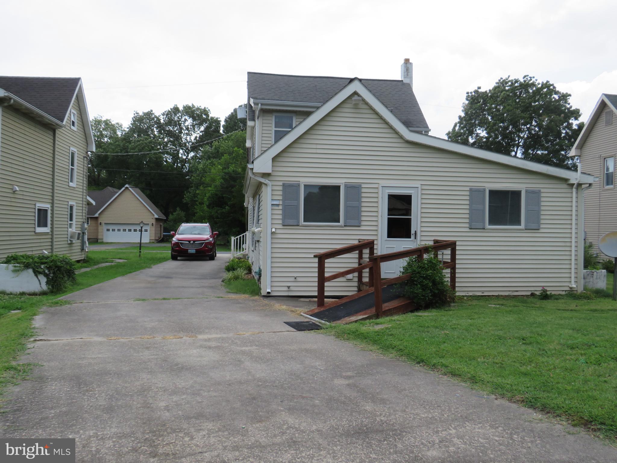 26427 Mariners Road Crisfield, MD 21817 - Photo 4 of 26 Gallery Image 4