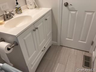 465 Old Country Road, Unit 465 Riverhead, NY 11901 - Photo 18 of 20