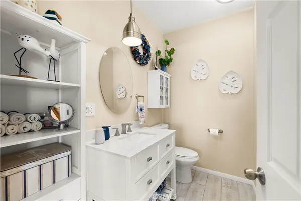 $1,100,000 | 15555 Rancho Viejo Drive, Riverside, CA 92506