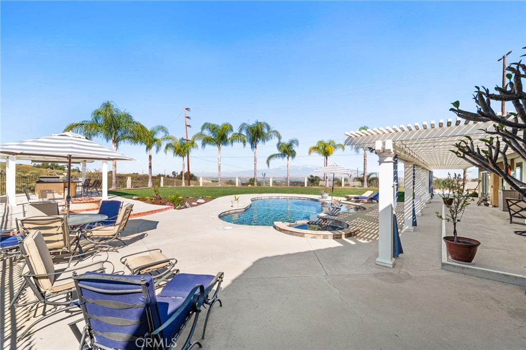 15555 Rancho Viejo Drive Riverside, CA 92506 - Photo 34 of 58