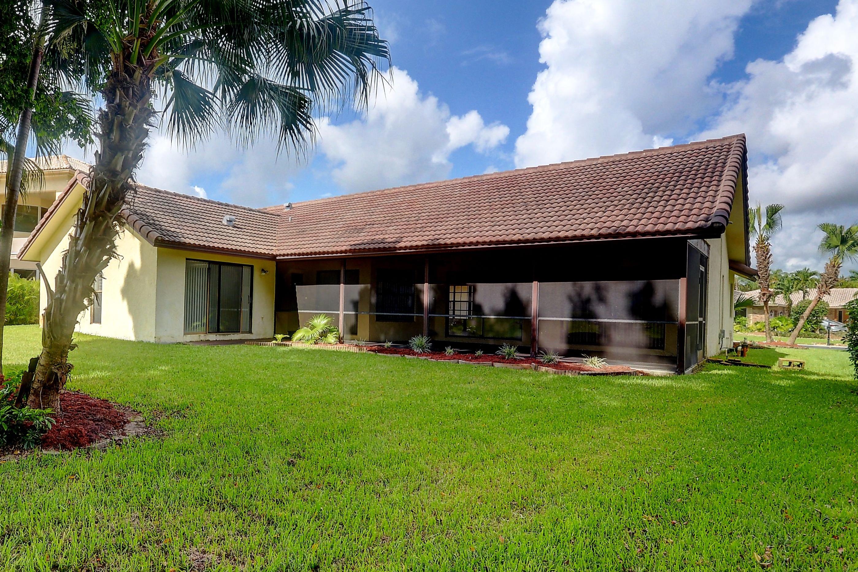 20105 Back 9 Drive Boca Raton, FL 33498 - Photo 16 of 17 rear view