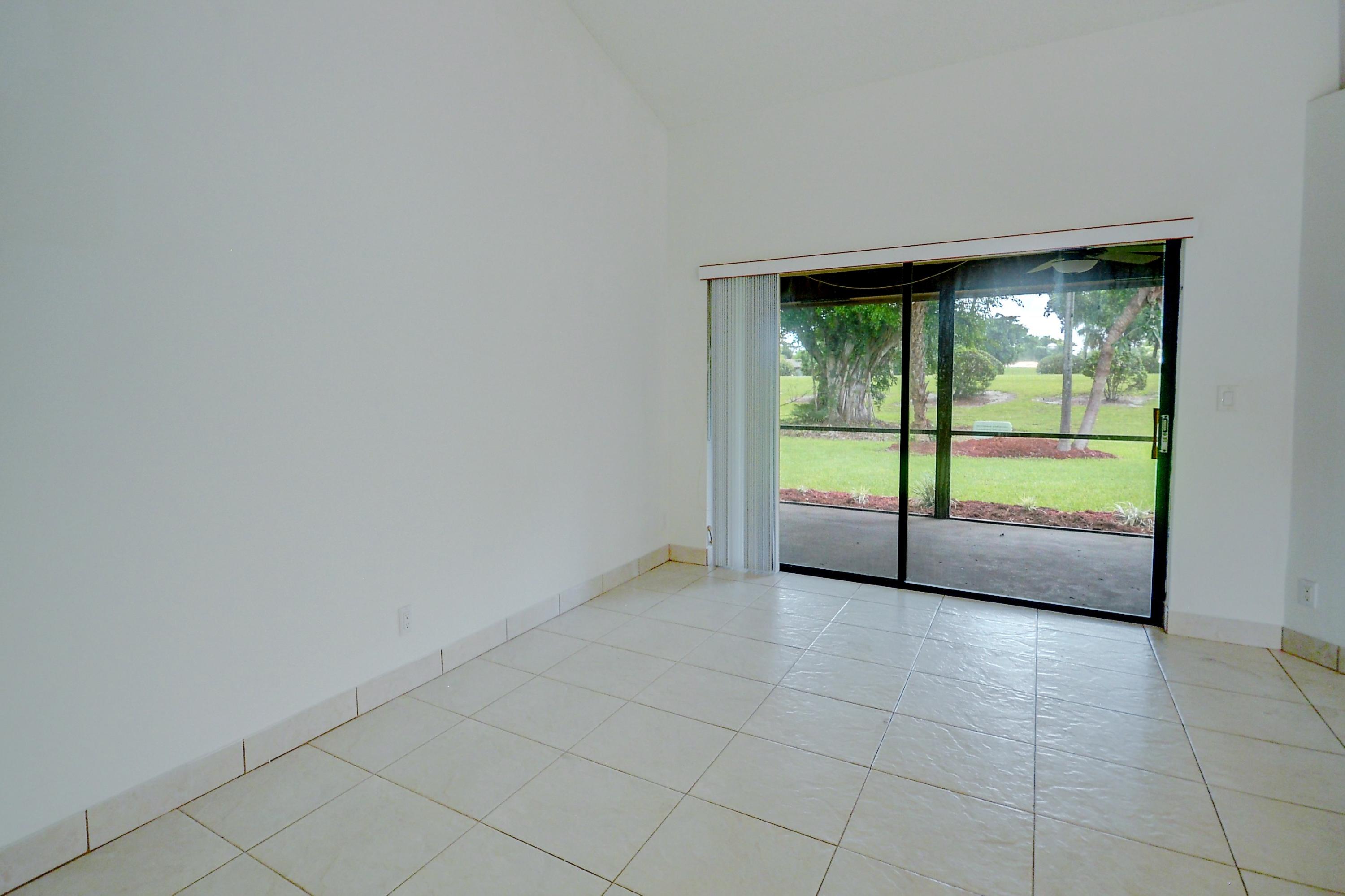 20105 Back 9 Drive Boca Raton, FL 33498 - Photo 8 of 17 dining rm