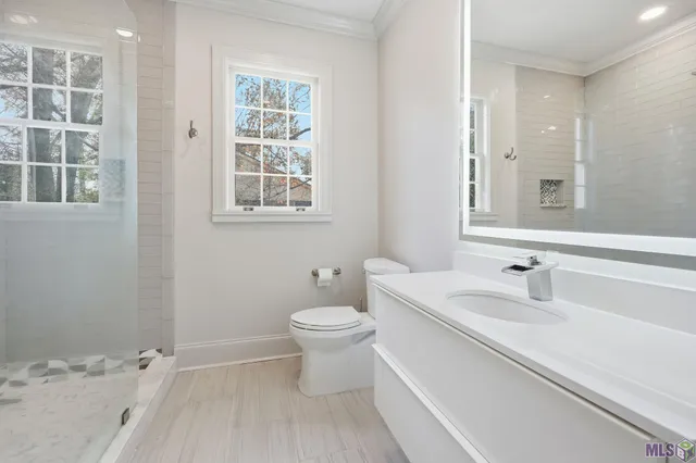 $475,000 | 418 Kenwood Avenue, Baton Rouge, LA 70806