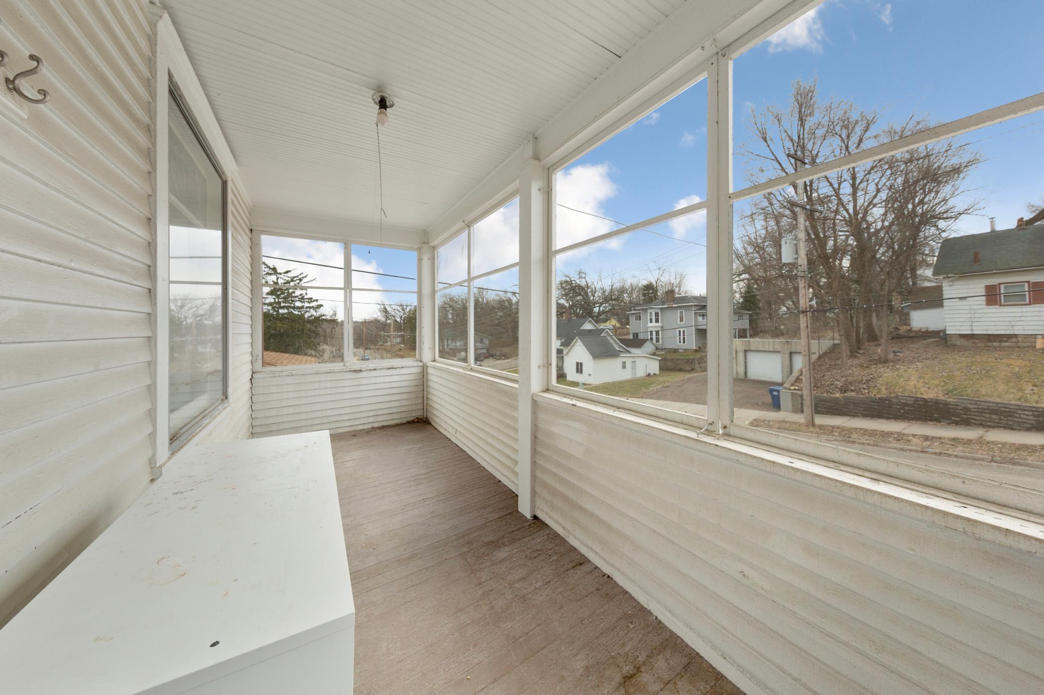 118 1st Street Southwest Faribault, MN 55021 - Photo 2 of 42 Gallery Image 2
