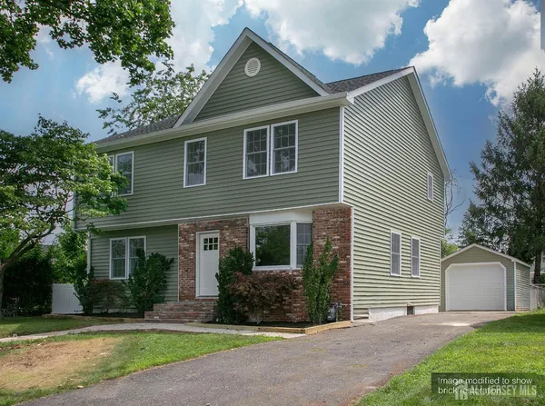 $849,000 | 15 Bradley Drive, Edison, NJ 08817