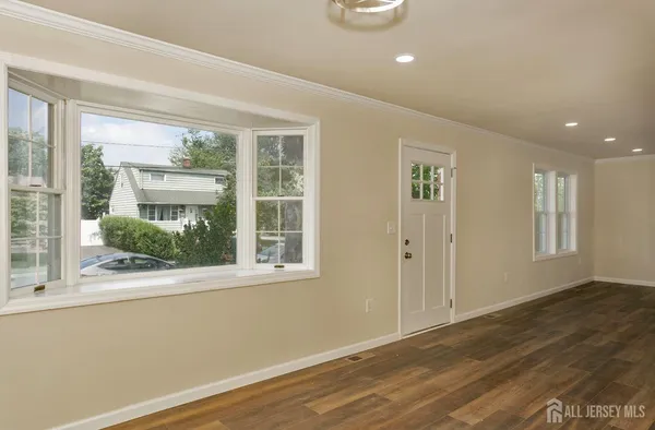 $849,000 | 15 Bradley Drive, Edison, NJ 08817