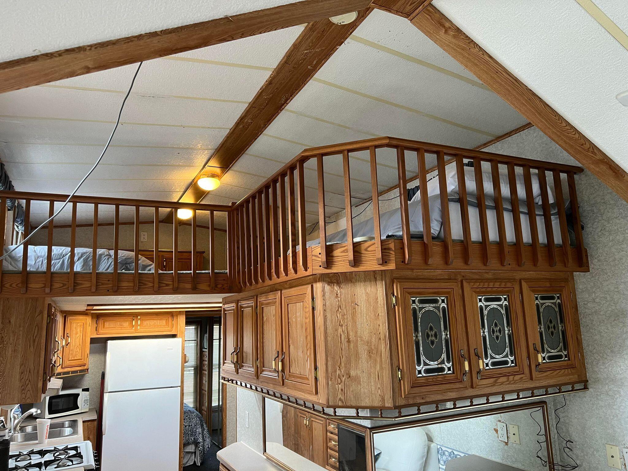 89 Thomas Pond Shore Road Casco, ME 04015 - Photo 10 of 18 393110016_748213267069497_85844958471295