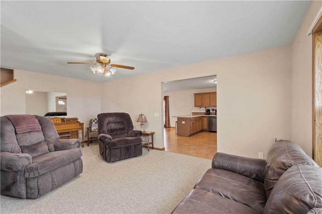 3800 120th Road Thayer, KS 66776 - Photo 15 of 99