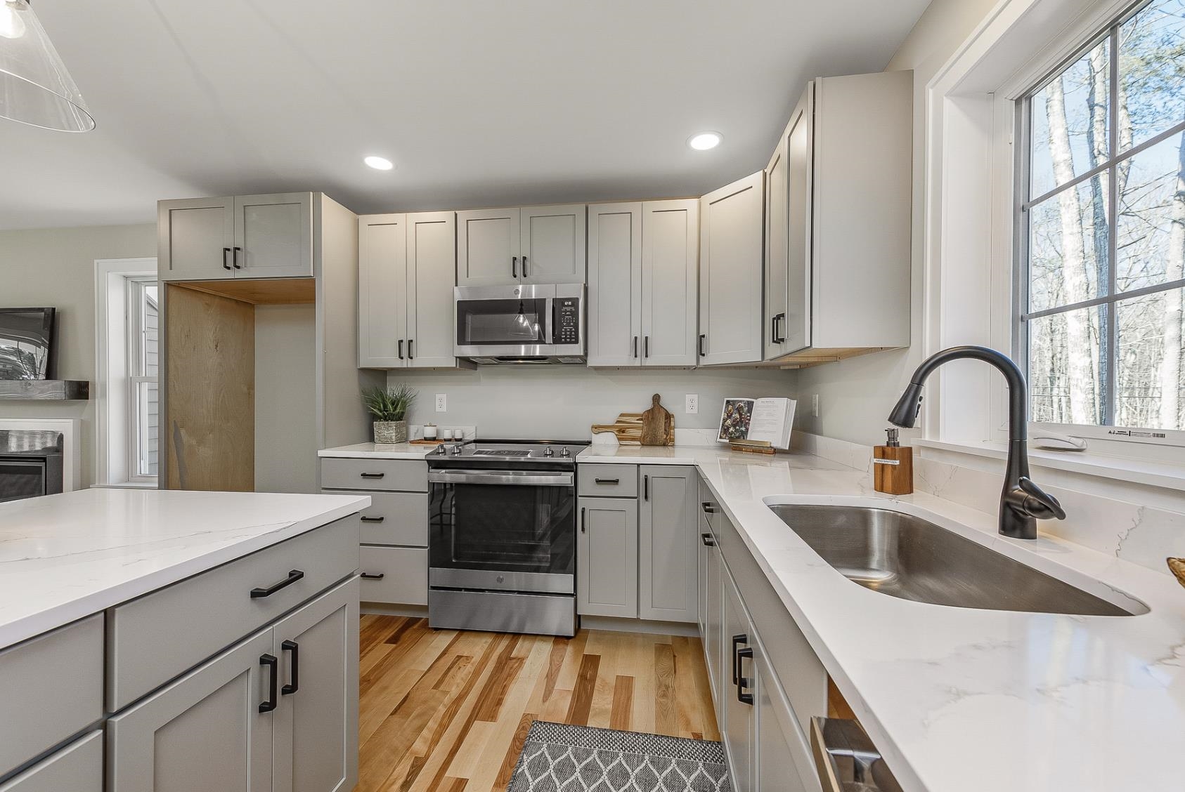 5 Winni Farm Road Gilford, NH 03249 - Photo 5 of 34