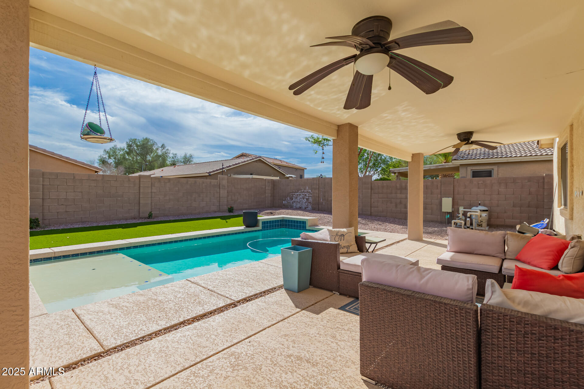 16111 West Redfield Road Surprise, AZ 85379 - Photo 14 of 17 22 - Redfield