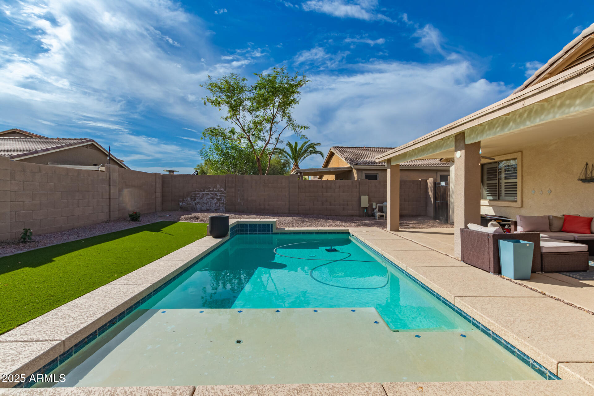 16111 West Redfield Road Surprise, AZ 85379 - Photo 15 of 17 24 - Redfield