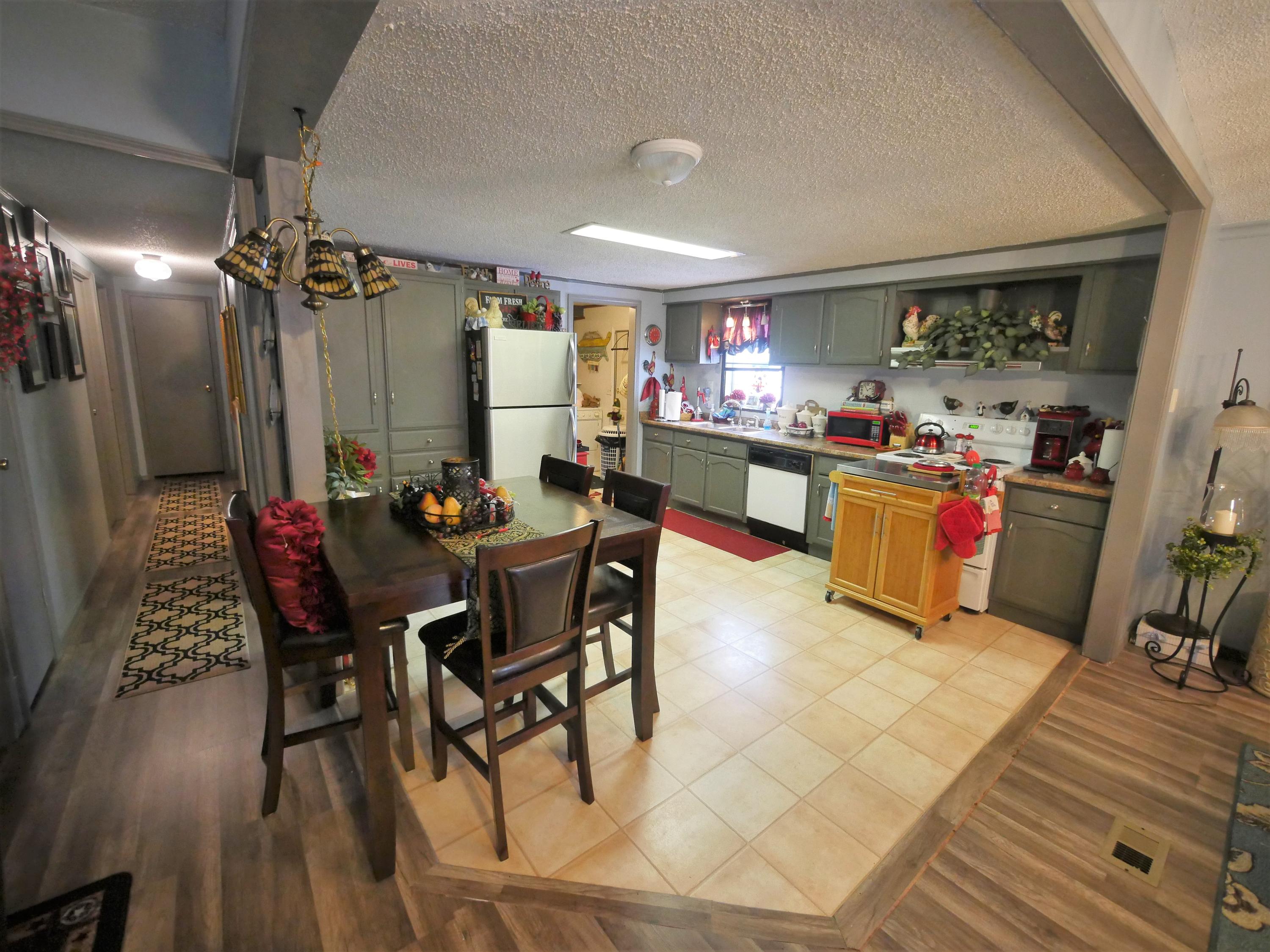 3210 Partridge Point Road South Alpena, MI 49707 - Photo 2 of 15 Gallery Image 2