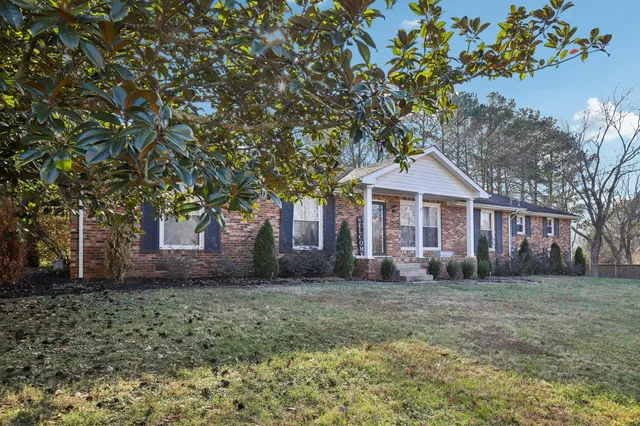 $440,000 | 109 Due W Drive, Mount Juliet, TN 37122