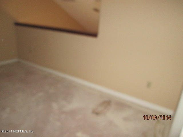 10716 Alden Road, Unit 4 Jacksonville, FL 32246 - Photo 7 of 9 2014-10-06 11