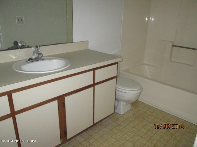 10716 Alden Road, Unit 4 Jacksonville, FL 32246 - Photo 8 of 9 2014-10-06 11