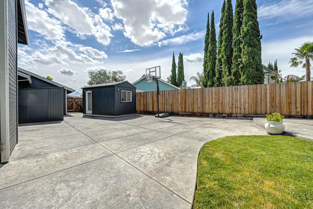 1115 Vickrey Court Rio Linda, CA 95673 - Photo 47 of 77