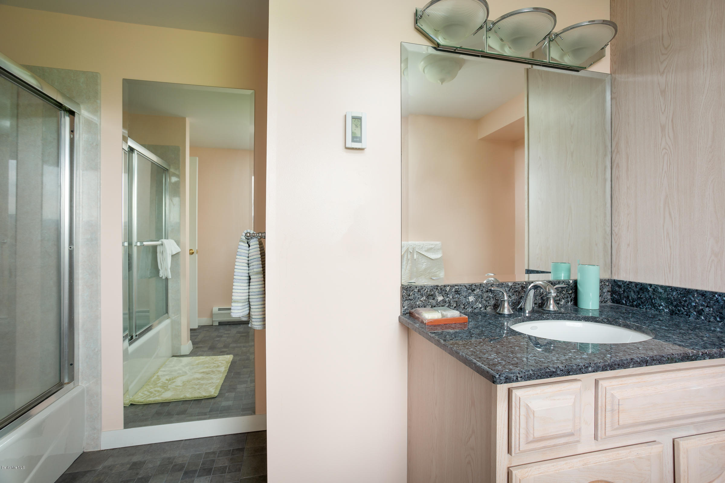 429 Stratton Road Williamstown, MA 01267 - Photo 18 of 29 18 LL Bath