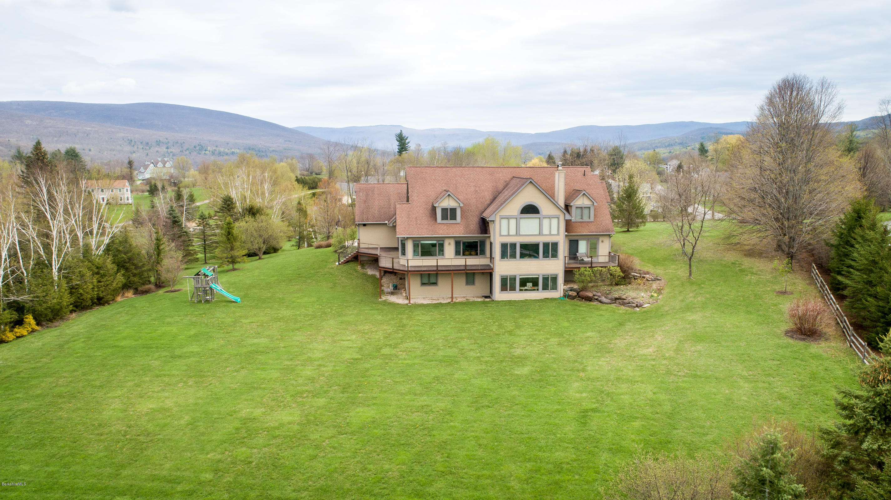 429 Stratton Road Williamstown, MA 01267 - Photo 26 of 29 25 EXT-104