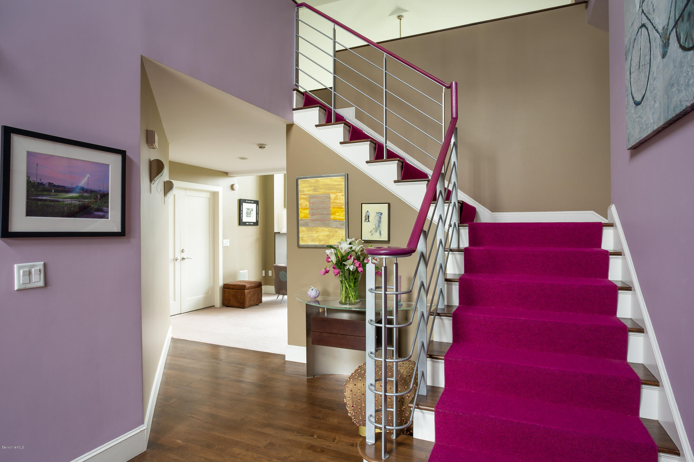 429 Stratton Road Williamstown, MA 01267 - Photo 4 of 29 4 Foyer-113