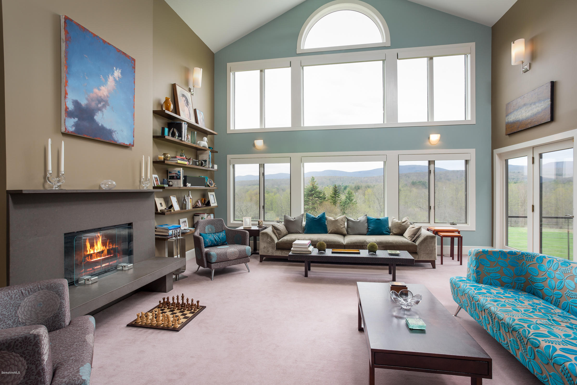 429 Stratton Road Williamstown, MA 01267 - Photo 5 of 29 5 great room-119