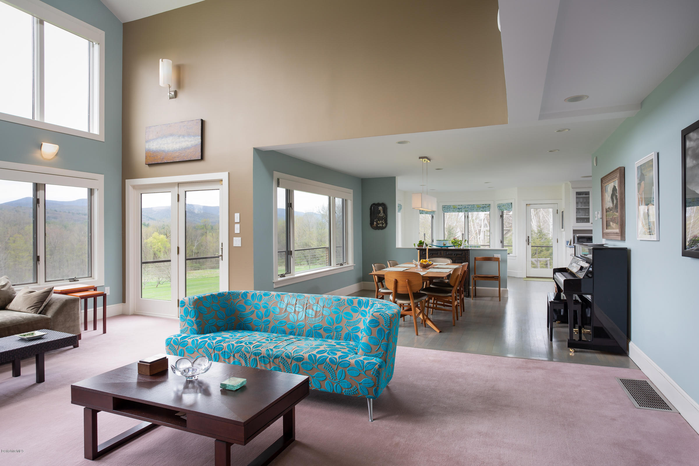 429 Stratton Road Williamstown, MA 01267 - Photo 6 of 29 6 dr from gr-121