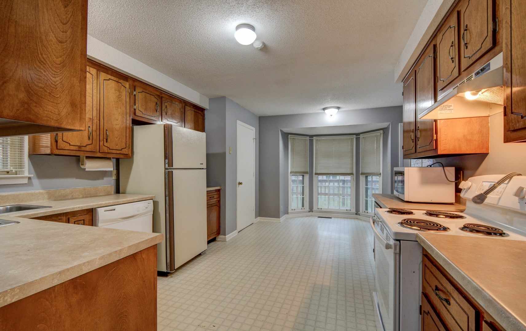 313 Lancaster Road Clarksville, TN 37042 - Photo 12 of 50 Gallery Image 12
