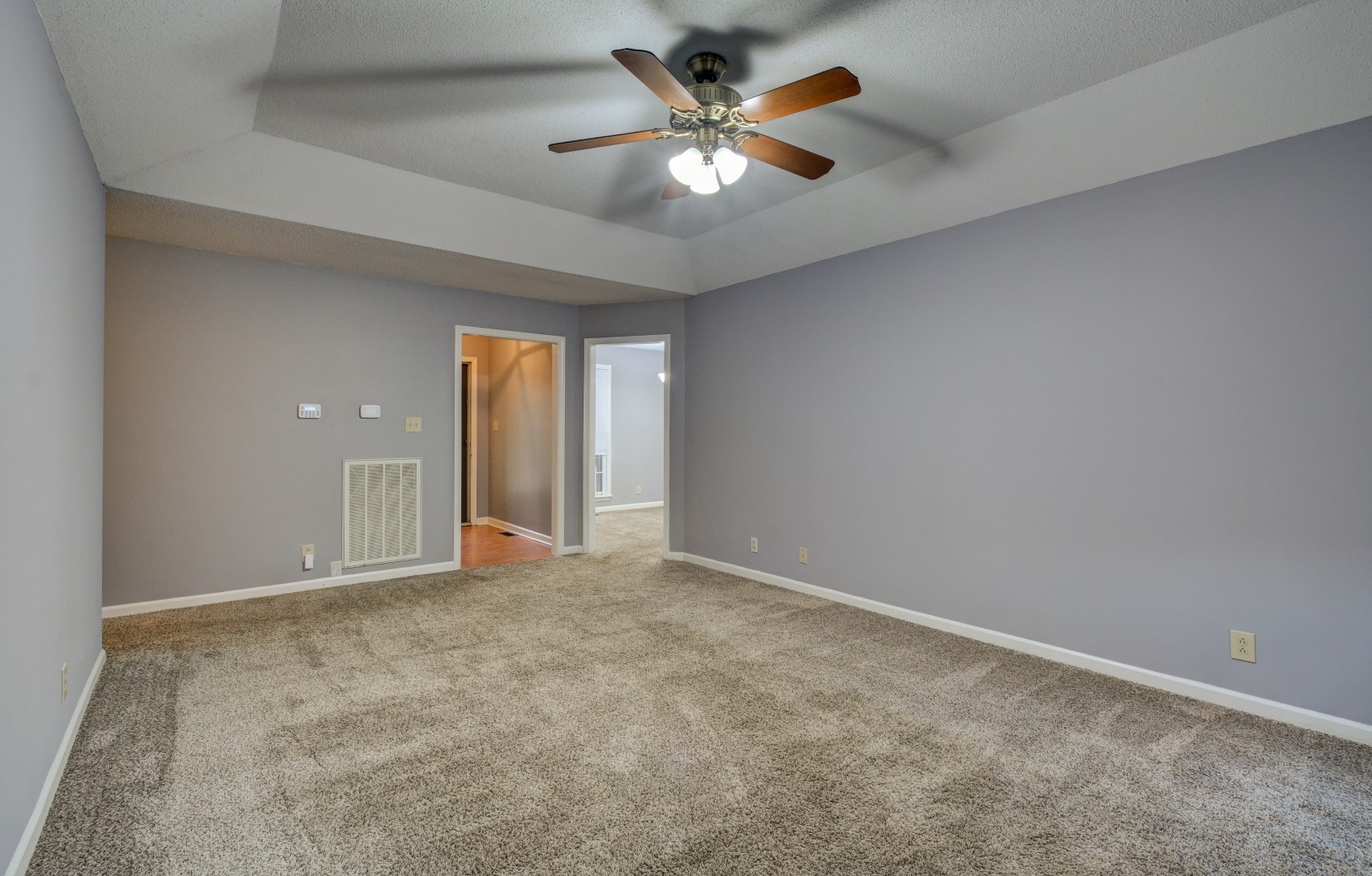 313 Lancaster Road Clarksville, TN 37042 - Photo 5 of 50 Gallery Image 5