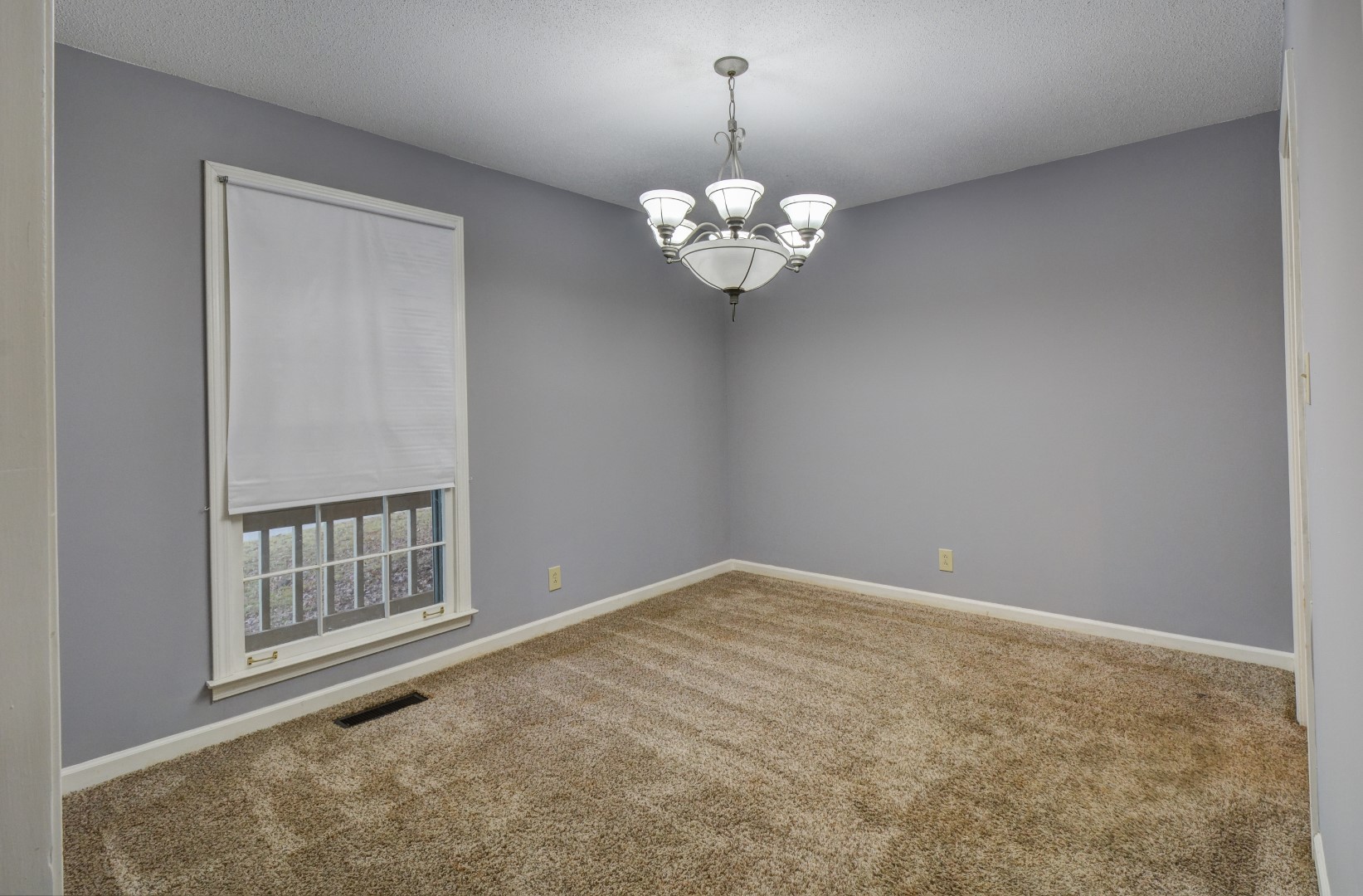 313 Lancaster Road Clarksville, TN 37042 - Photo 10 of 50 Gallery Image 10