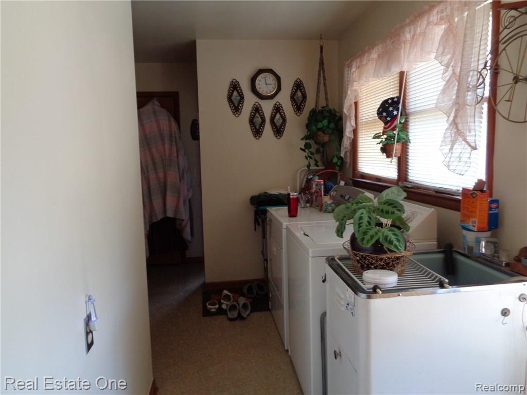 10610 Pardee Road Taylor, MI 48180 - Photo 14 of 41