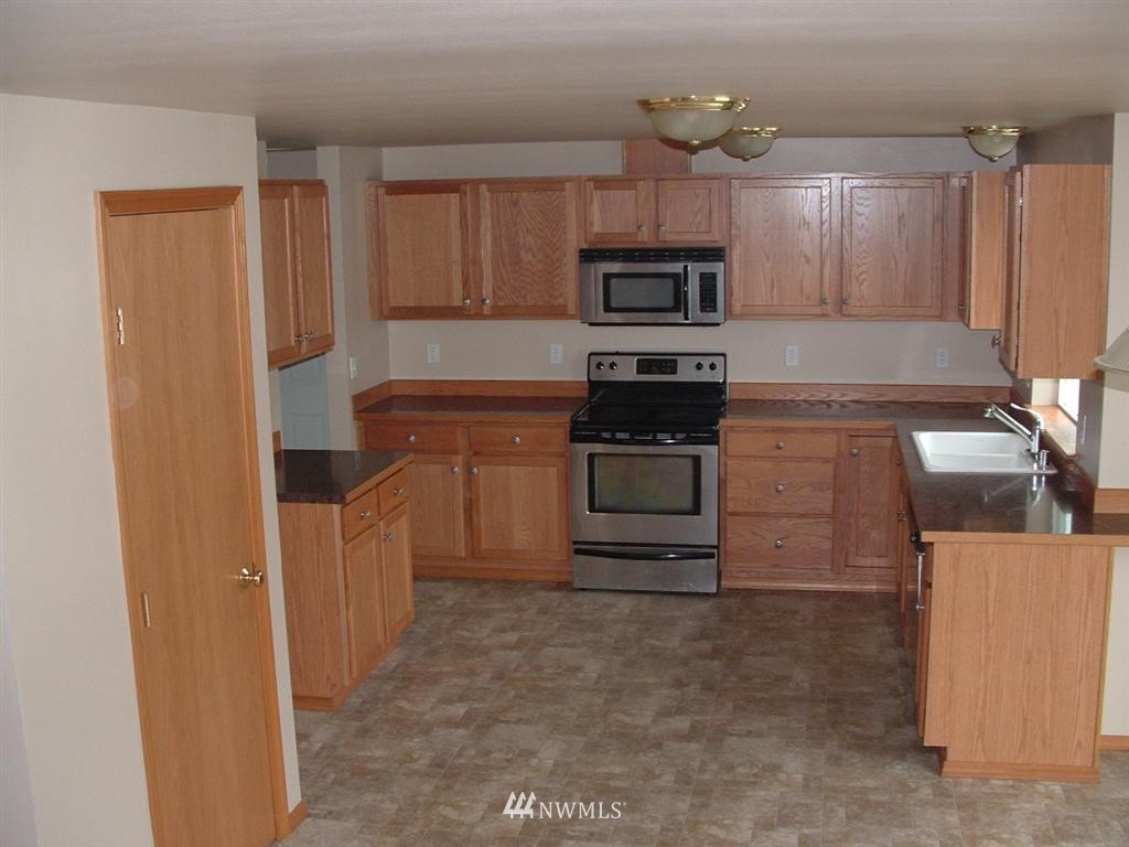 317 Ridgeview Drive Napavine, WA 98532 - Photo 4 of 14