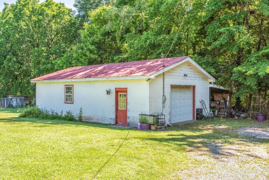 1769 Maple Valley Road Charlotte, TN 37036 - Photo 25 of 25 Gallery Image 25