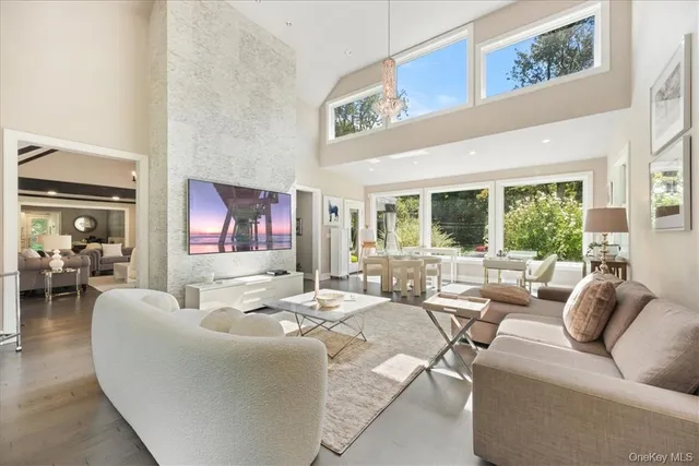 $2,100,000 | 1570 Journeys End Road, Croton-on-Hudson, NY 10520