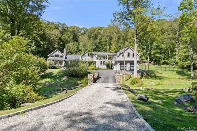 $2,100,000 | 1570 Journeys End Road, Croton-on-Hudson, NY 10520