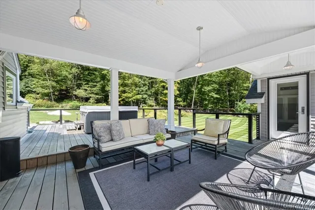 $2,100,000 | 1570 Journeys End Road, Croton-on-Hudson, NY 10520