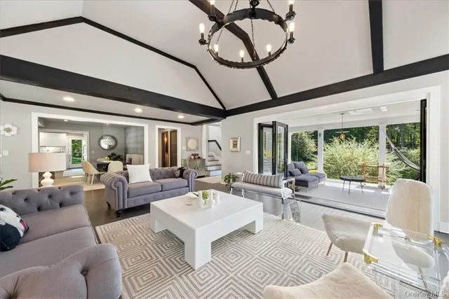 $2,100,000 | 1570 Journeys End Road, Croton-on-Hudson, NY 10520