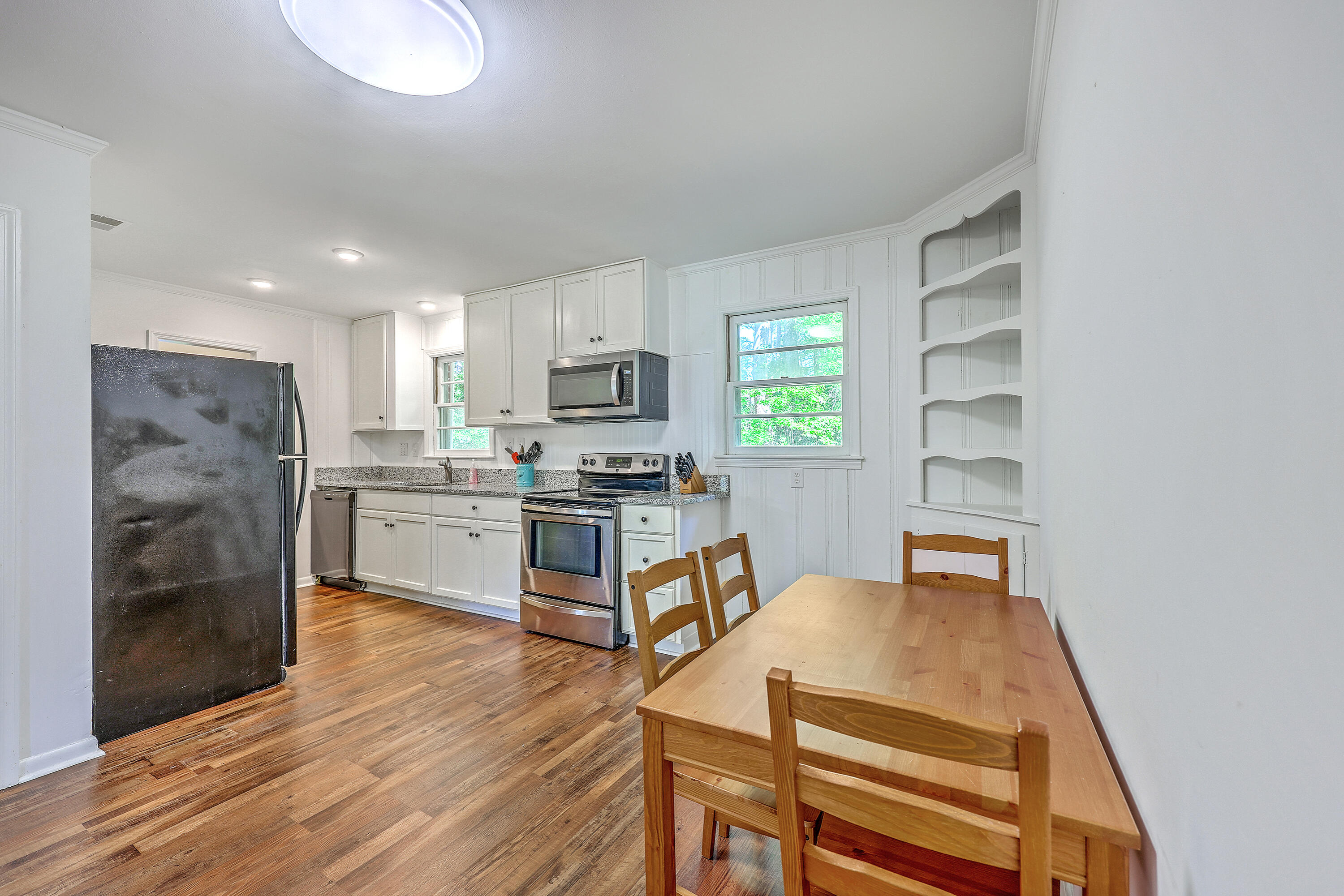 2736 Shadow Lane North Charleston, SC 29406 - Photo 12 of 29 ZYN_7930_1_2_3_4_5_6