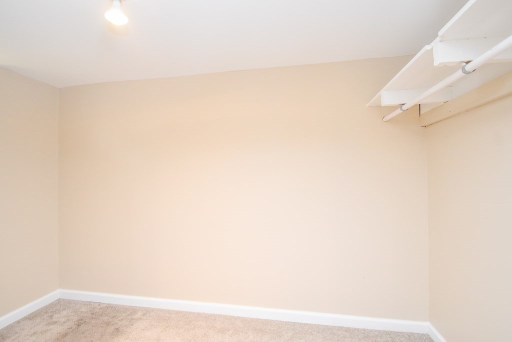 45 Redfern Drive Springfield, MA 01109 - Photo 22 of 26 Gallery Image 22