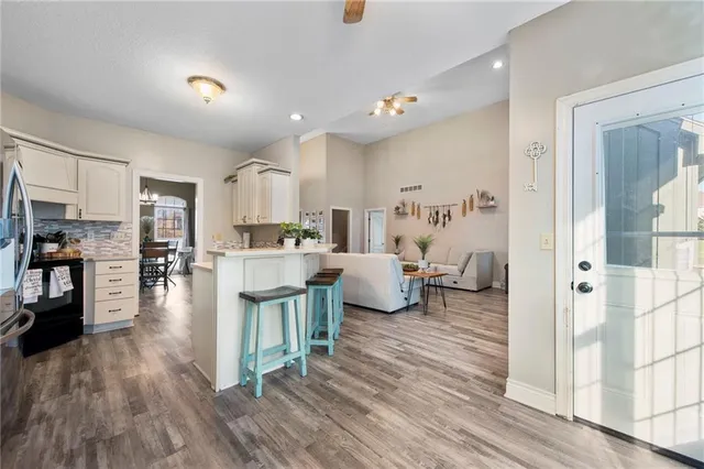 $435,000 | 608 Mulberry Street, Pleasant Hill, MO 64080