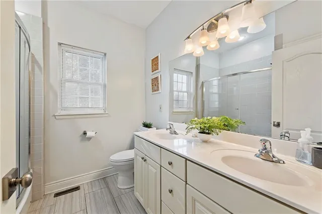 $435,000 | 608 Mulberry Street, Pleasant Hill, MO 64080